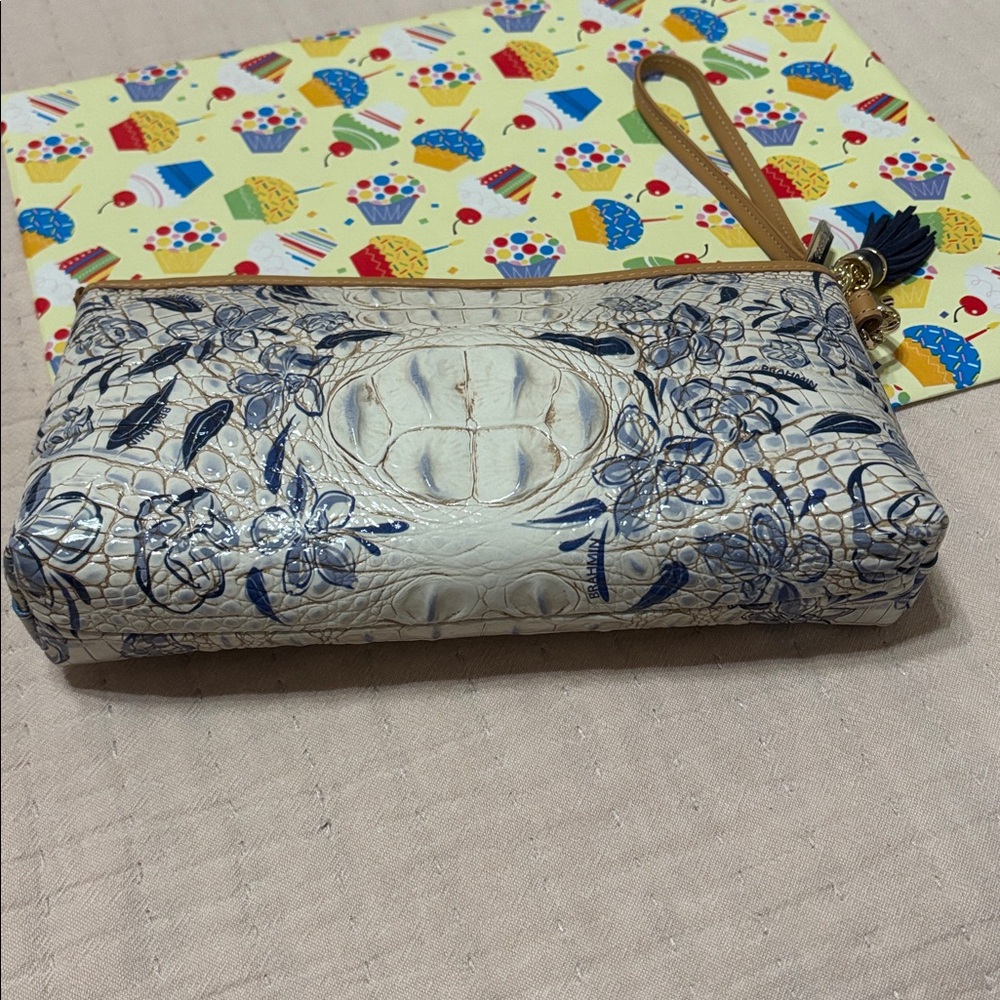 Brahmin Floral Blue and Cream Croc-Embossed Wristlet - Picture 2 of 3